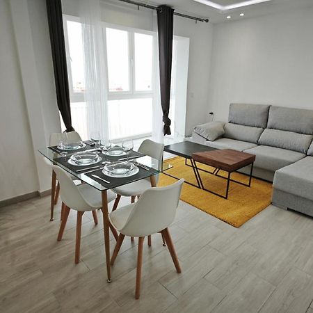 Vialia Playa Apartment Malaga Exterior photo